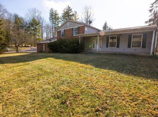 529 Rainbow Dr NW, Lancaster, OH
