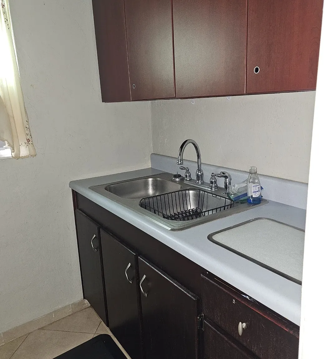 Studio, 400 sqft, $1,250 — Photo 1