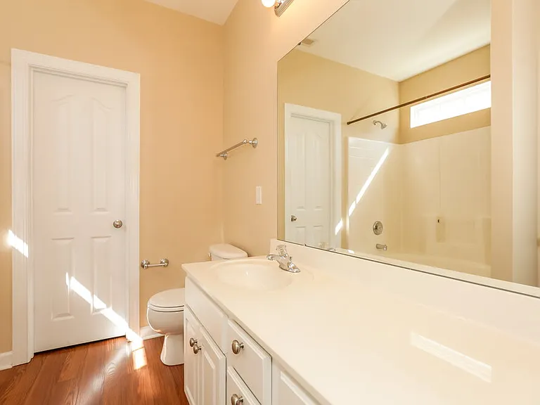 2885 Island Point Dr NW — Photo 6