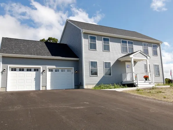 154 Tess Abigail Ln, Swansea, MA 02777