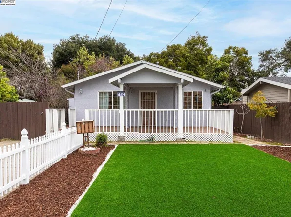 1752 Knox St, Castro Valley, CA 94546
