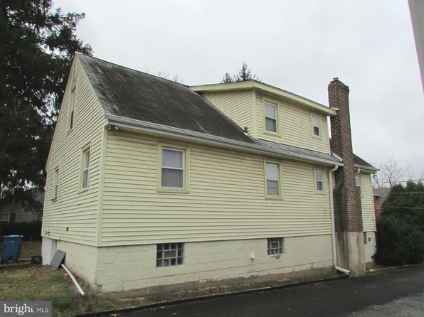 435 Summit Ave, Horsham, PA 19044