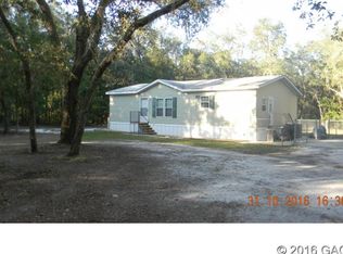 630 Lake Susan Rd, Hawthorne, FL 32640