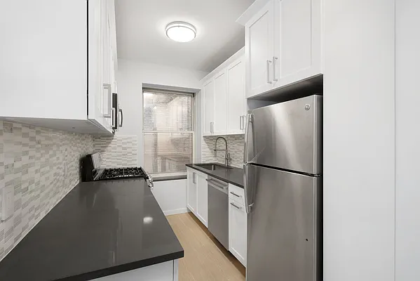 Rented by Compass | media 13