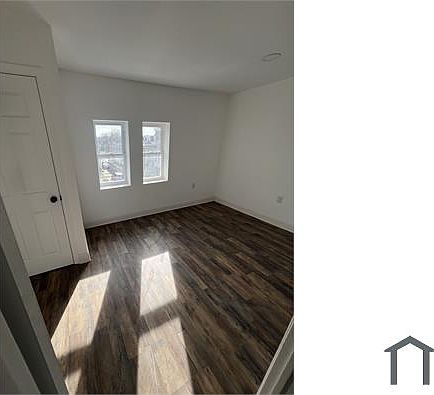 2nd image of 3029 W Susquehanna Ave #3