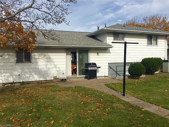 2nd image of 1829 W 36th St