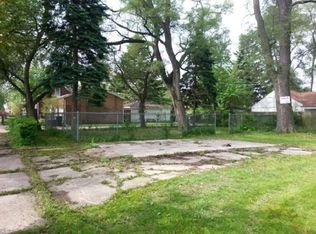 2 W 140th Ct, Riverdale, IL