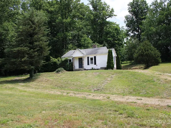 920 Cottrell Hill Rd, Lenoir, NC 28645