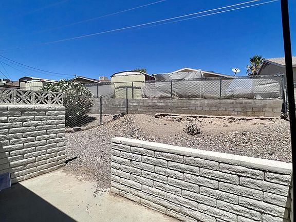 4th image of 3297 Tolteca Dr