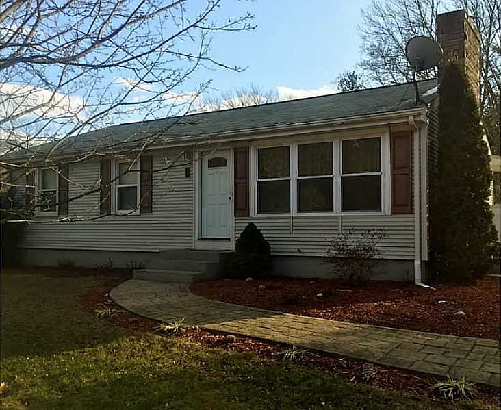 1st image of 70 Orchard Dr
