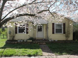 310 Lowe St, Buchanan, VA 24066