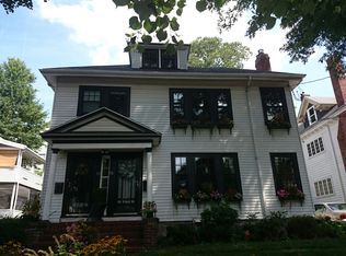 55 Willow St FLOOR 2, West Roxbury, MA 02132