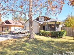 7118 Valley Trl, San Antonio, TX 78250