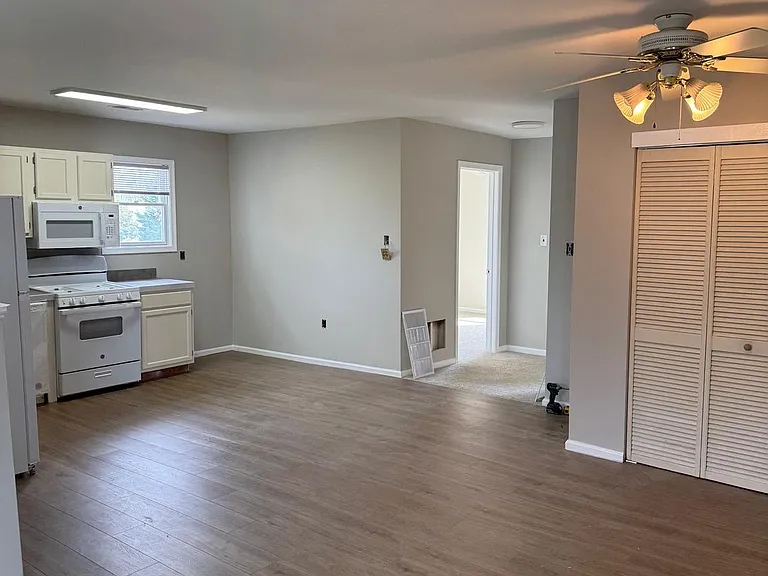 1213 Ellston Rd #2 — Photo 3