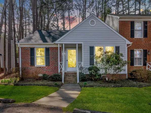 213 Bracken Ct, Raleigh, NC 27615