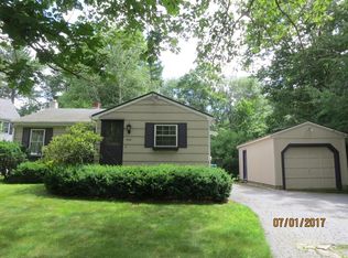 30 Church St, Upton, MA 01568