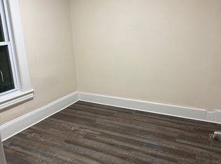 17-19 Fisher St APT 1, Lowell, MA 01850