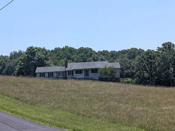 2824 Friedens Church Rd, Mount Crawford, VA 22841