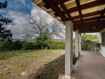 999 Royal Oaks Loop, Fredericksburg, TX, 78624