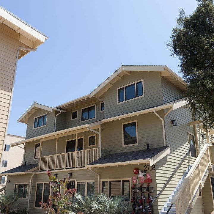 1st image of 2716 Ellendale Pl #2718.6