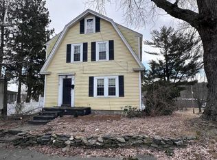 10 Walker St, Augusta, ME 04330