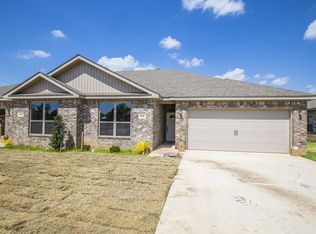 207 Alder St, Pea Ridge, AR 72751