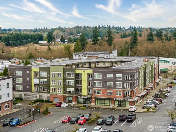 7104 265th Street NW #303, Stanwood, WA 98292