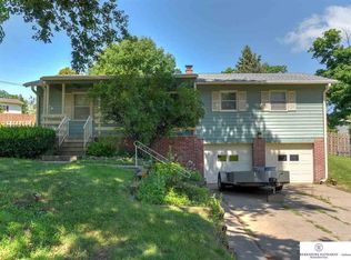 4508 Ridgeway Rd, Omaha, NE 68134
