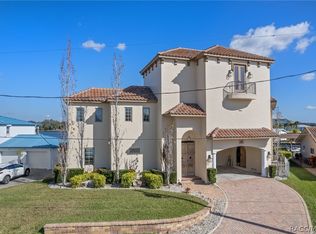 2235 N Kings Cove Point, Crystal River, FL 34429