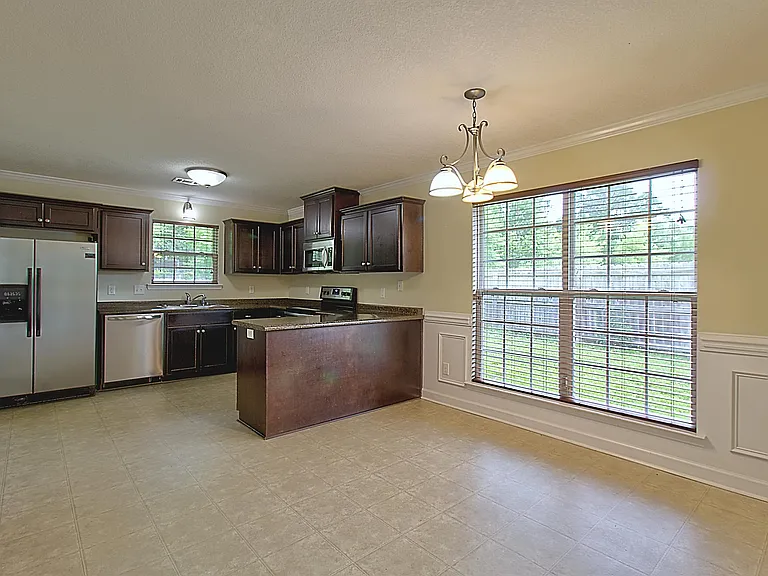 235 Augusta Way — Photo 12