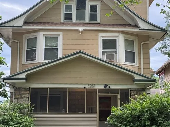 3251 E 28th St, Kansas City, MO 64128
