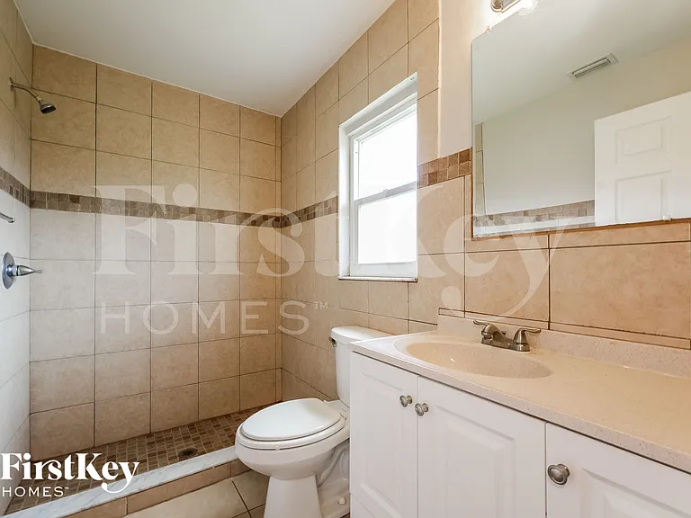 2225 Tropicana Pkwy W — Photo 16
