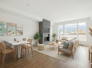 38165 Cleveland Ave #201, Squamish, BC