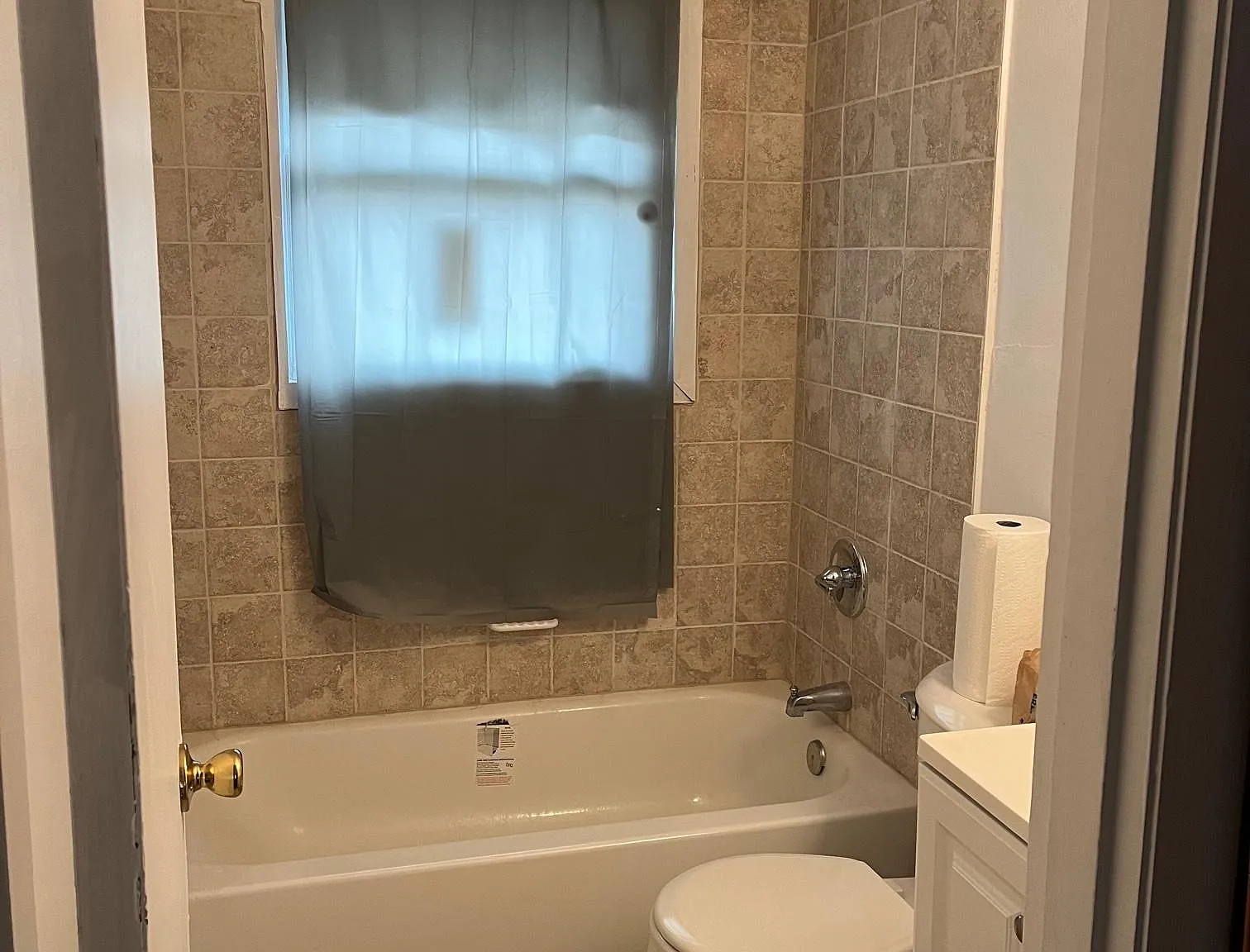 2 bed, 960 sqft, $1,150 — Photo 3