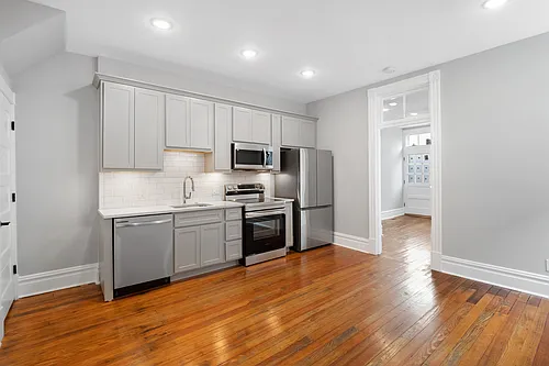 4250-4254 Swan Ave Photo 1