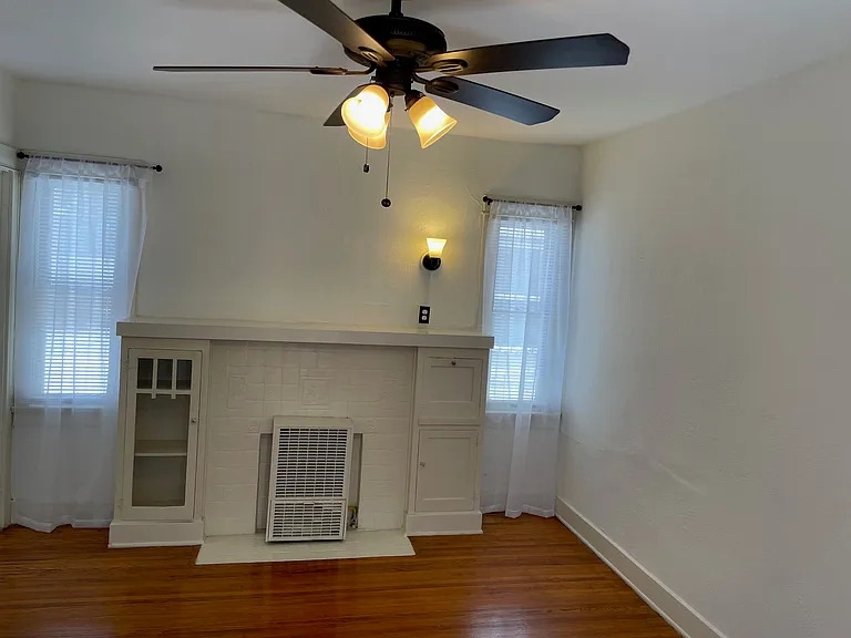 1135 Lodi Pl #2/5 — Photo 4