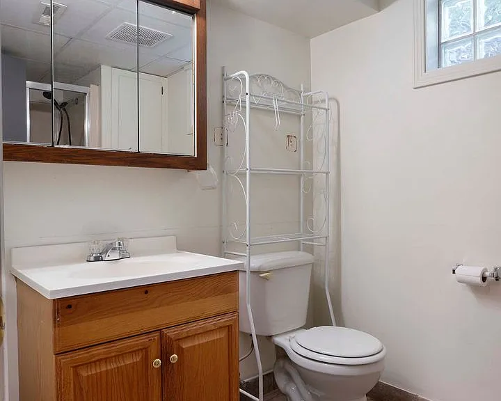 5540 N Garfield Ave — Photo 17