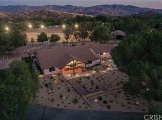 11244 Darling Rd, Agua Dulce, CA 91390