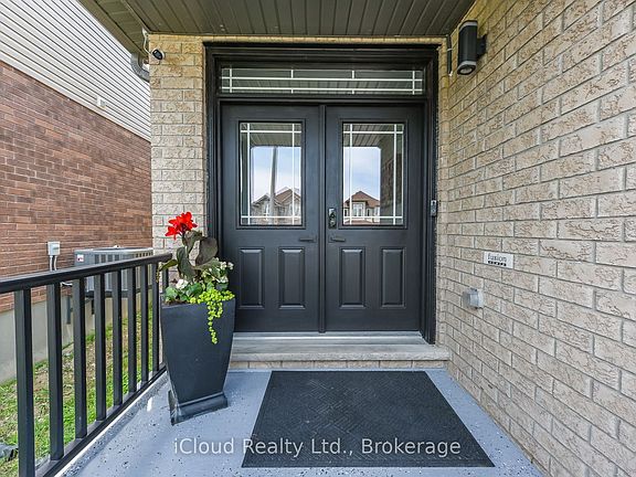 4th image of 132 Drone Cres