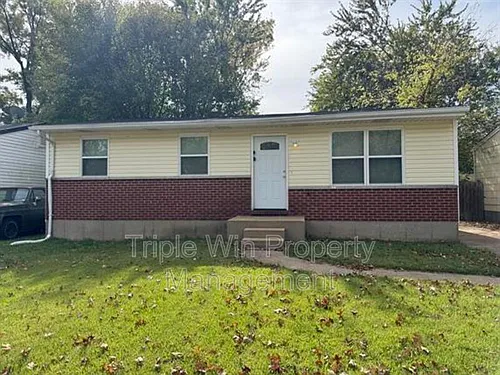 1372 Farmview Ave Photo 1 1372 Farmview Ave Photo 1