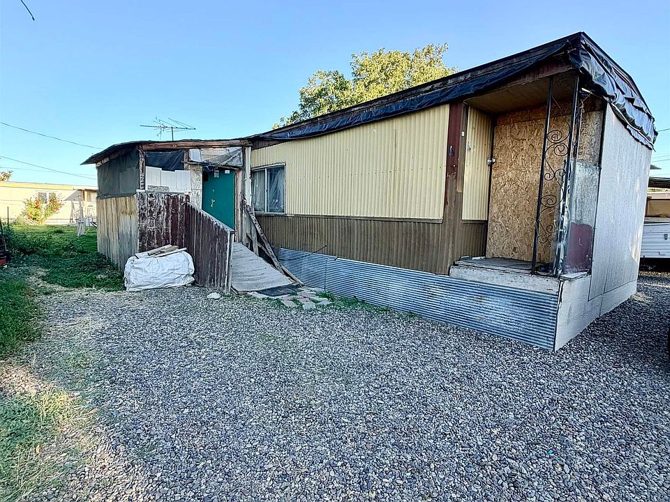 1st image of 143 5th St Trailer 7