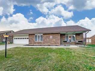 1138 Foxboro Rd, Springfield, OH 45503