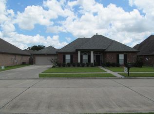 257 Terra Cane Dr, Houma, LA 70360