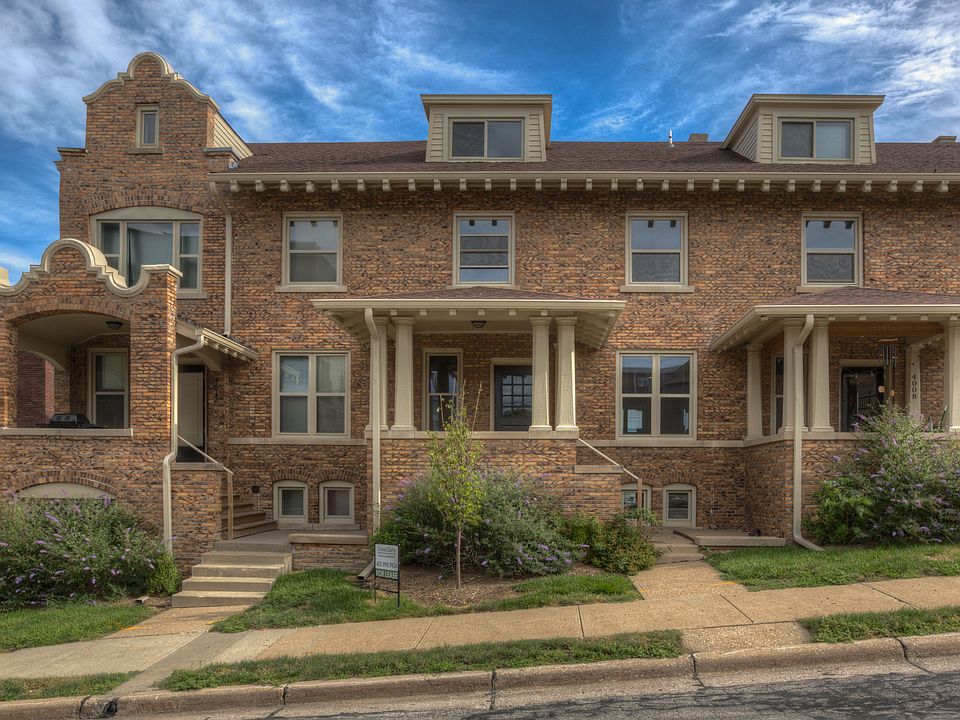 1st image of 4006 Harney St #4006