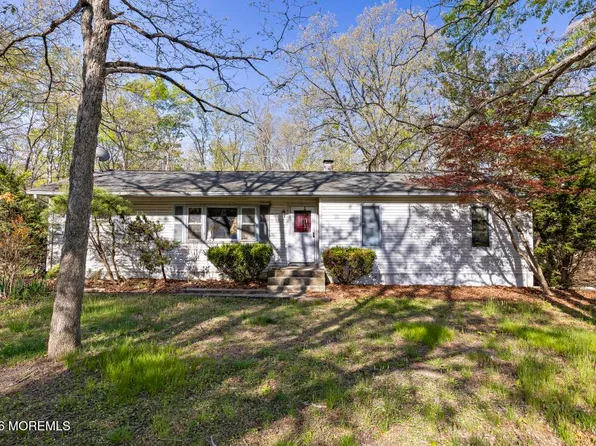 543 Newtons Corner Road, Howell, NJ 07731