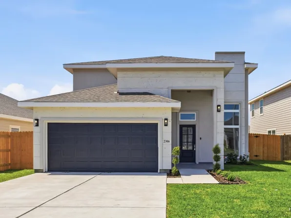 2306 N 26th Dr, Hidalgo, TX 78557