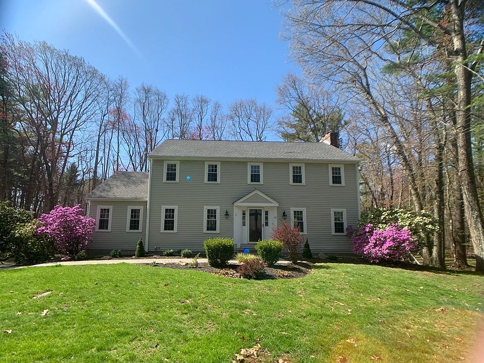 1st image of 12 Woodchester Dr