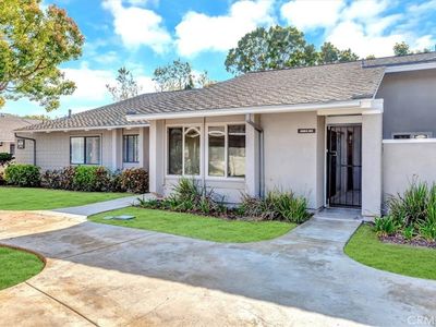 8566 Larkhall Cir Unit 809B, Huntington Beach, CA, 92646