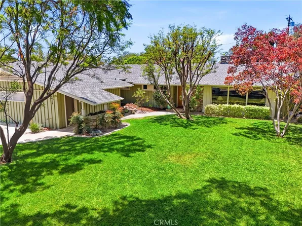 2612 N Louise St, Santa Ana, CA 92706