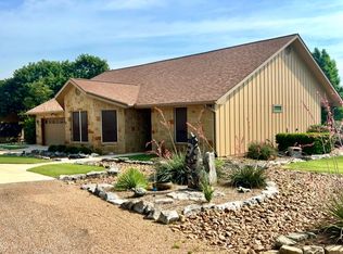 7926 White Oak Rd, Kerrville, TX 78028